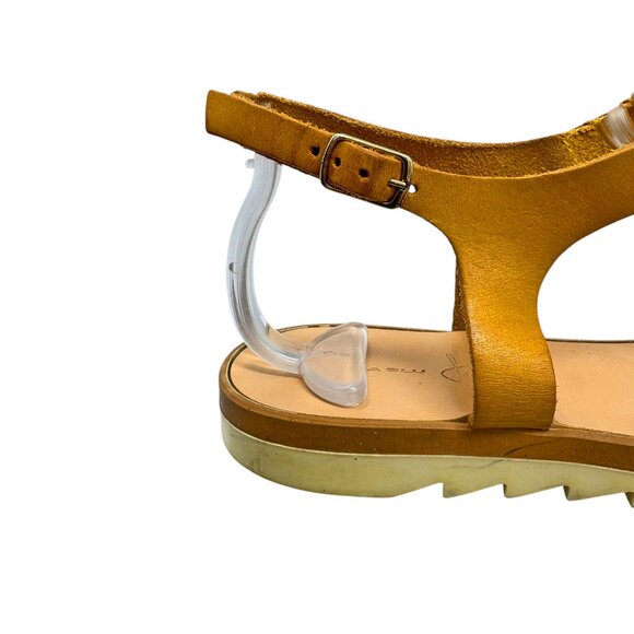 TOSCA BLU Leather Toe Ring Thong Sandals - Picture 4 of 11